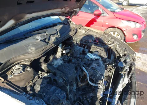 2018 Infiniti Qx30 Premium from USA, damaged, VIN SJKCH5CR0JA044179